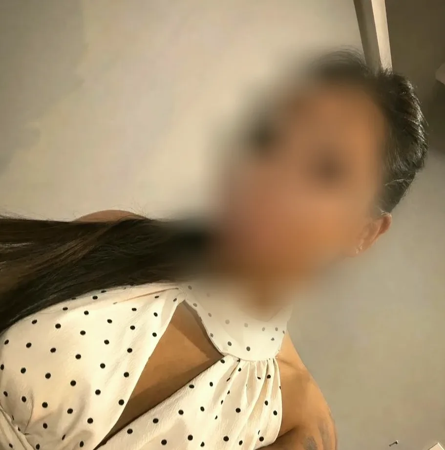 Anja, 25