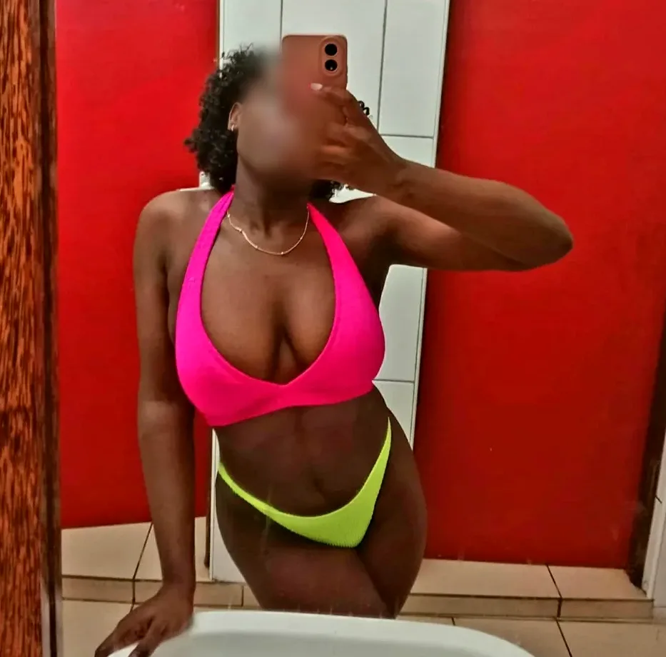 Miriam, 30